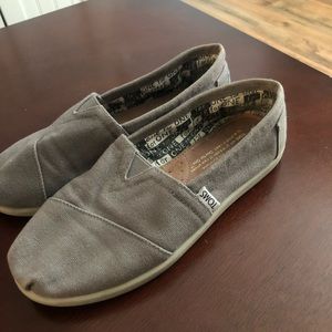 3Y Toms- Gray